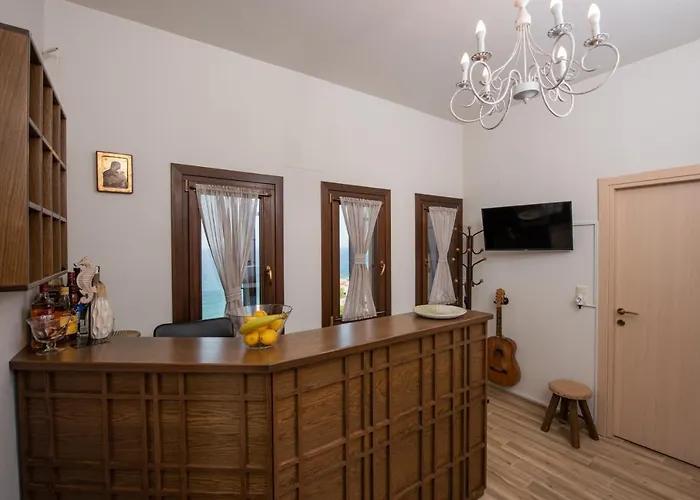 Aegean Blue - Stivachtis